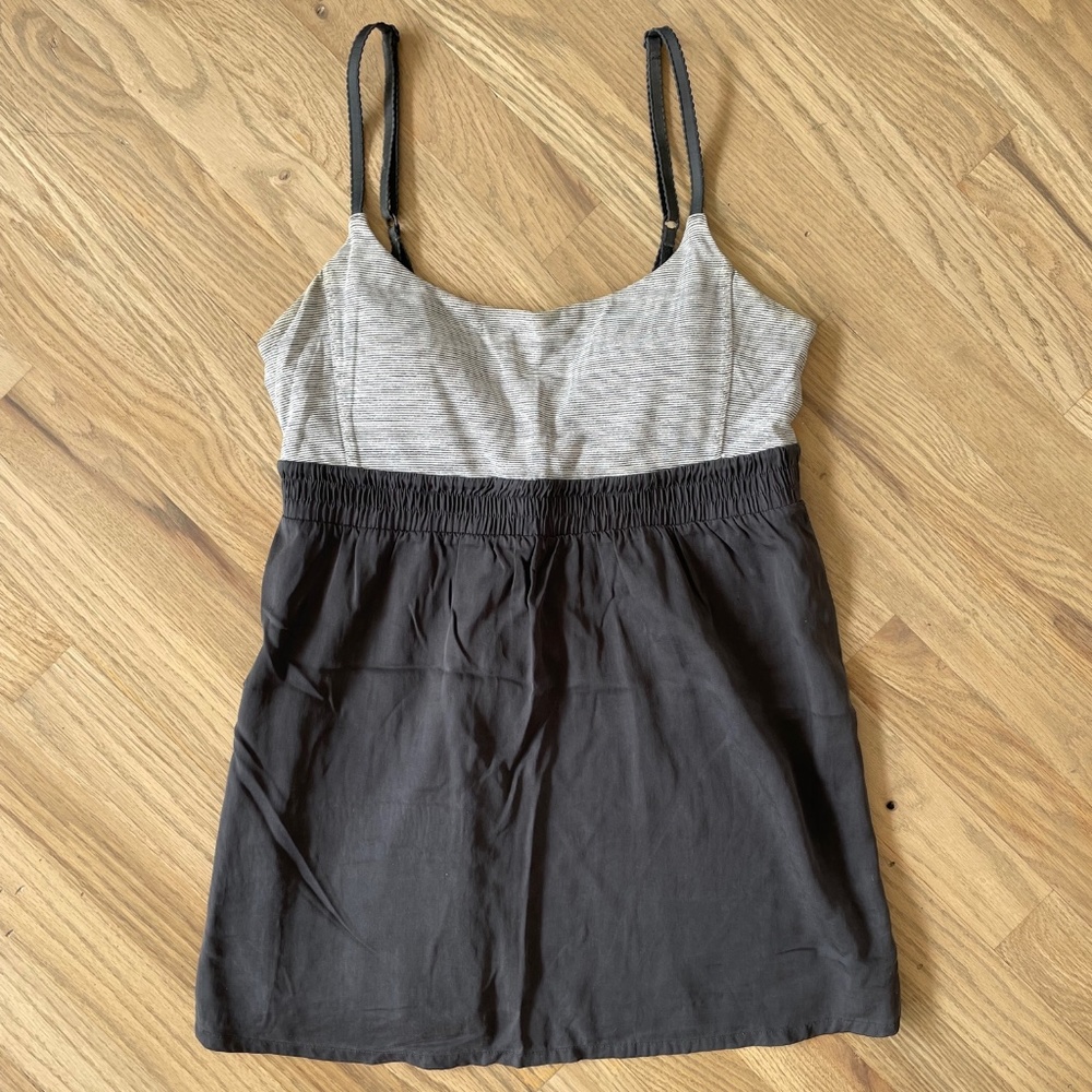 Lululemon Athletica Tank Top w/ Built-in Bra